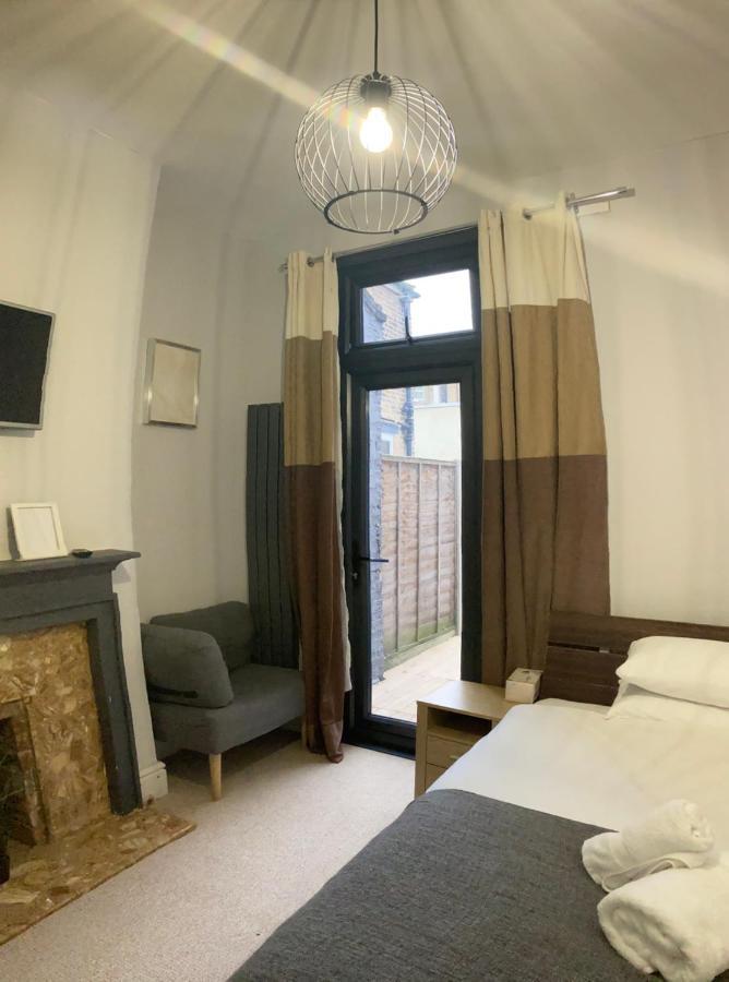 Cozy Private Room 런던 외부 사진